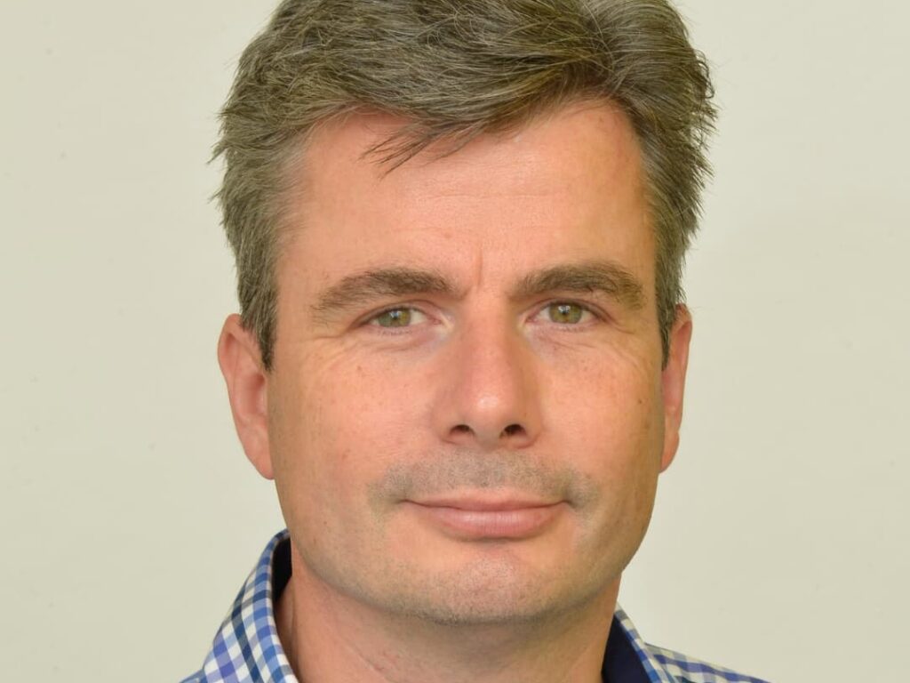 Headshot of Governor